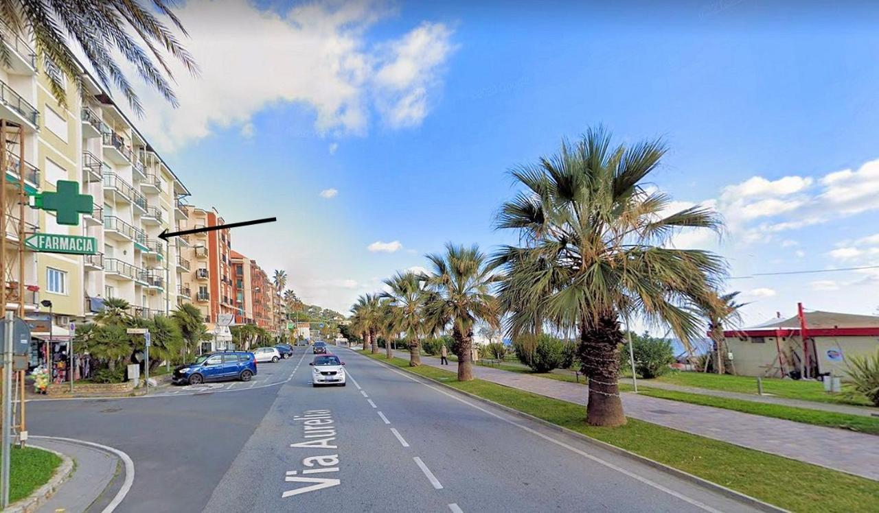 Appartamento Frontemare Marina dʼMarina dʼAndora Zewnętrze zdjęcie