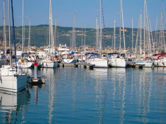 Appartamento Frontemare Marina dʼMarina dʼAndora Zewnętrze zdjęcie